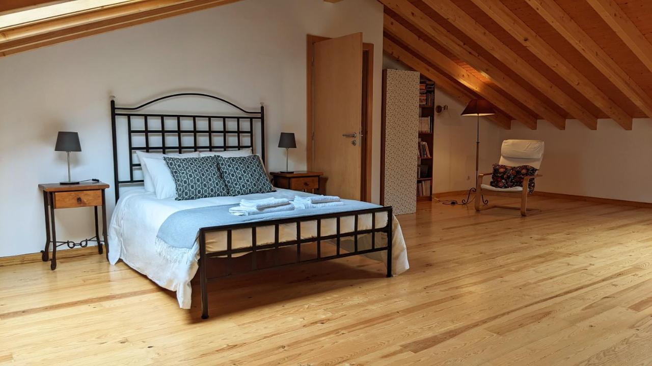 Casa Domingues Guest House كالداس دا راينها المظهر الخارجي الصورة