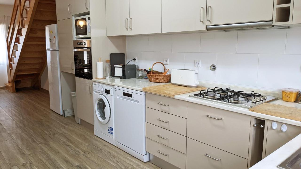 Casa Domingues Guest House كالداس دا راينها المظهر الخارجي الصورة