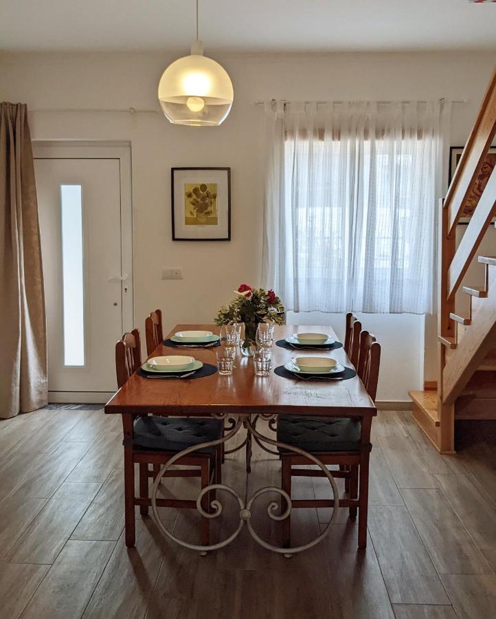 Casa Domingues Guest House كالداس دا راينها المظهر الخارجي الصورة